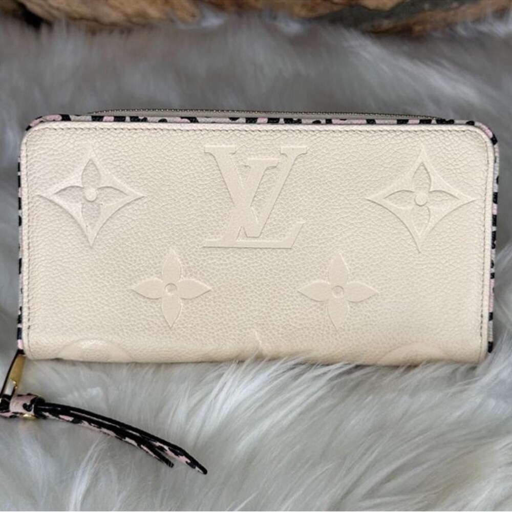 LV wallet